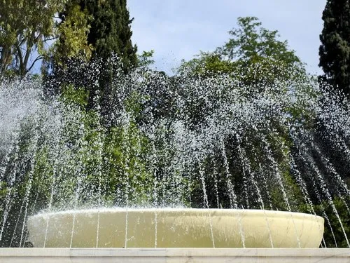 water-fountain-construction-service-500x500